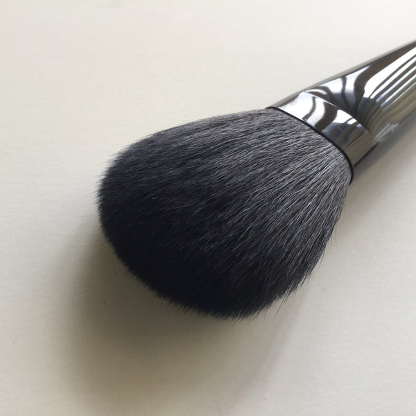 Ben Nye Powder Brush PA-151
