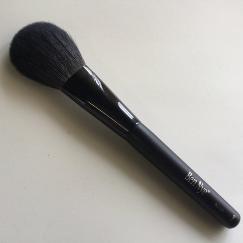 Ben Nye Powder Brush PA-151