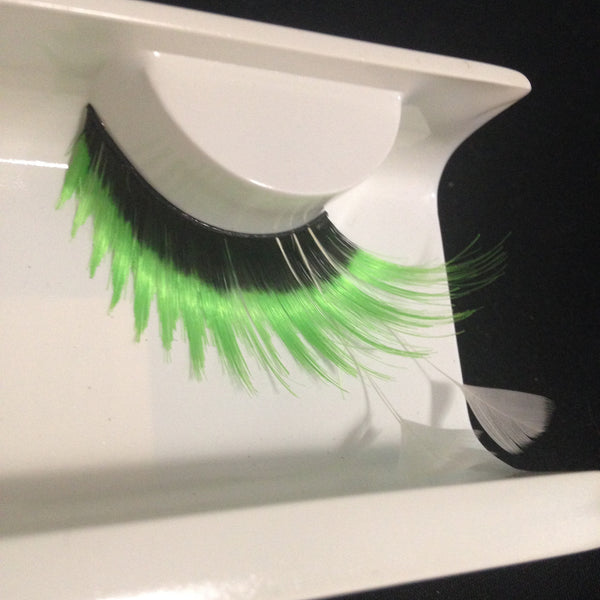 Wasp Lashes LILLIE