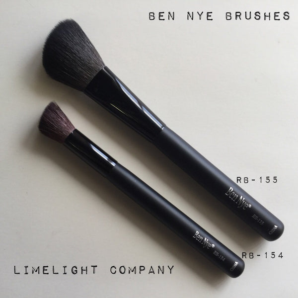 Ben Nye Angle Shader Brush RB-154